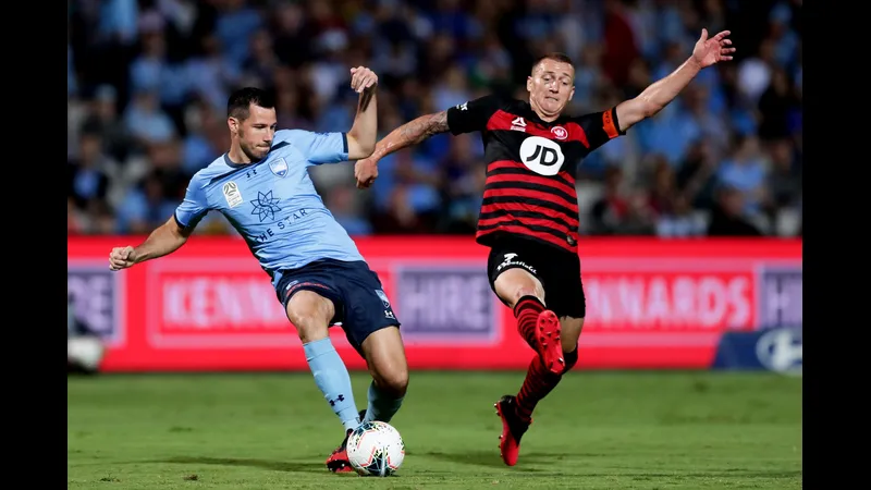Cầu thủ của WS Wanderers tạo ra khoảnh khắc ấn tượng khi vượt qua sự áp đảo của hàng phòng…